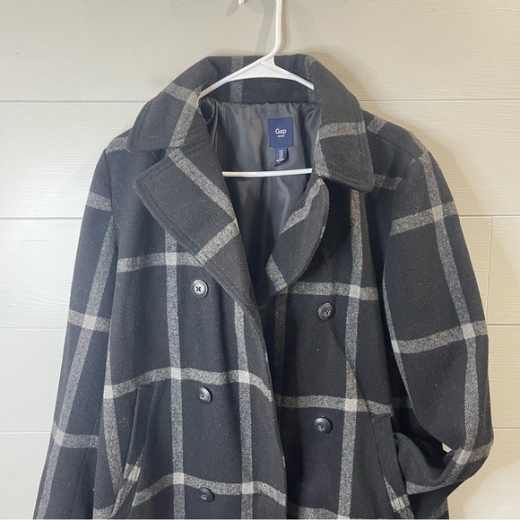 Gap | Wool Blend Button Front Pea Coat Size Medium - Picture 2 of 8